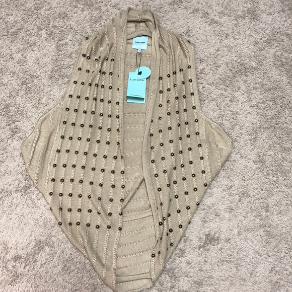 La Cite sleeveless sweater with beading - Picture 1 of 2